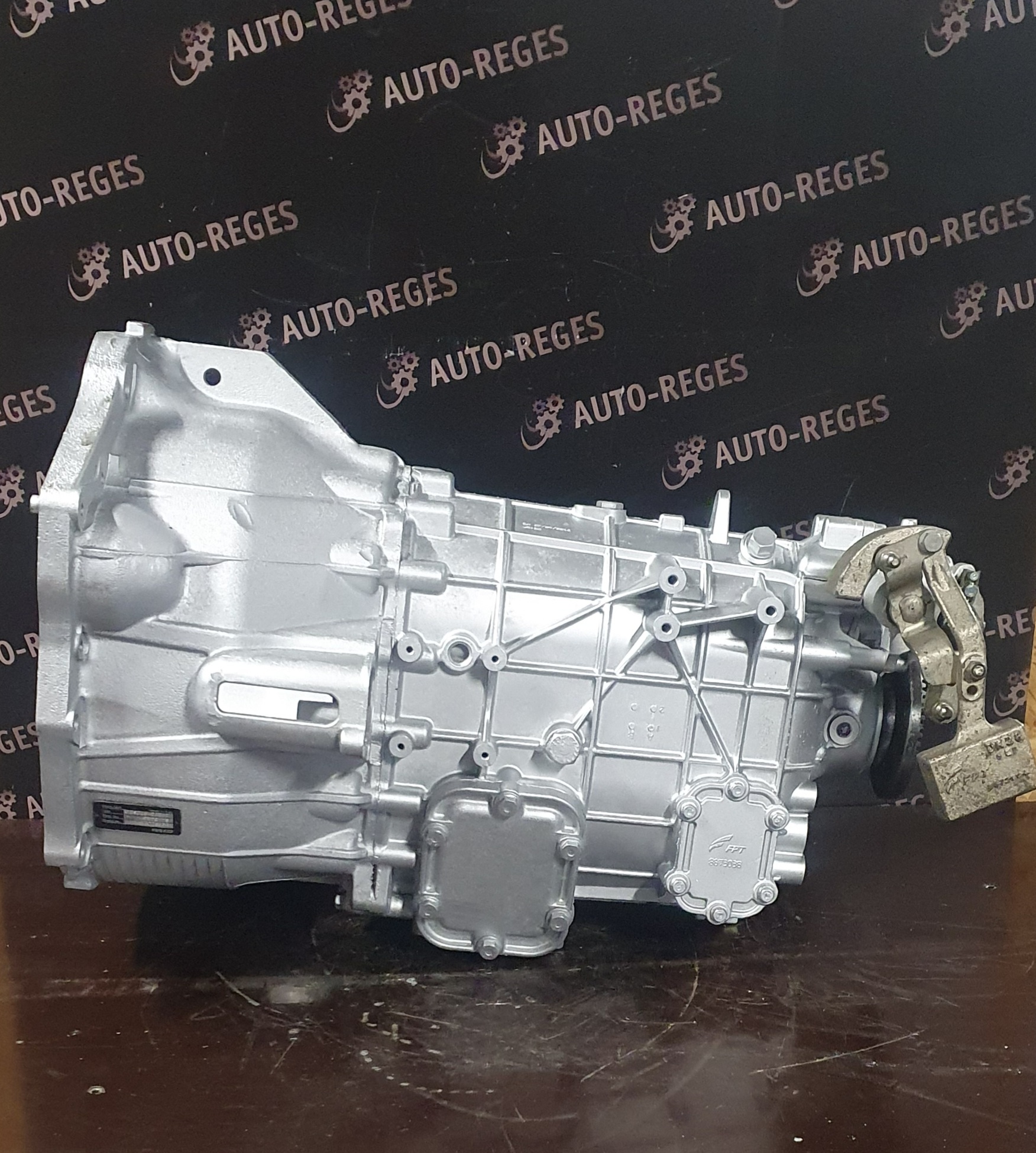 Skrzynia biegów Iveco 3.0 8873175, 2850.6