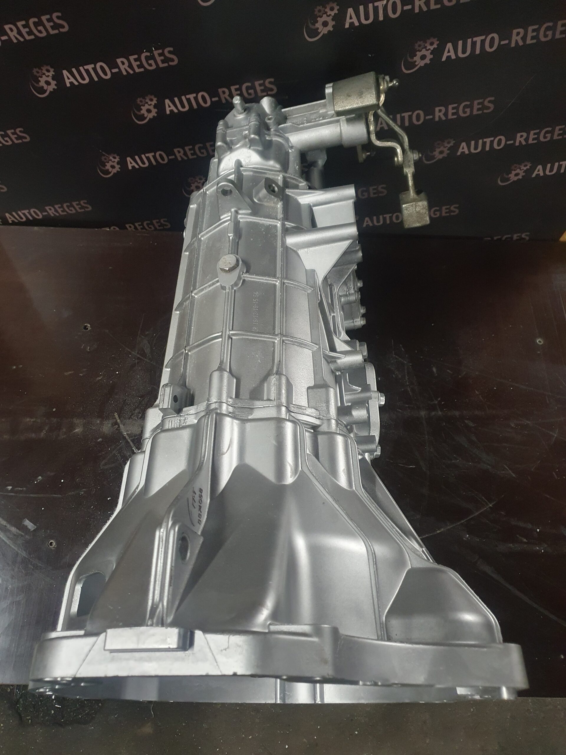 Skrzynia biegów Iveco 2.3 2835.6 8874020 - obrazek 2