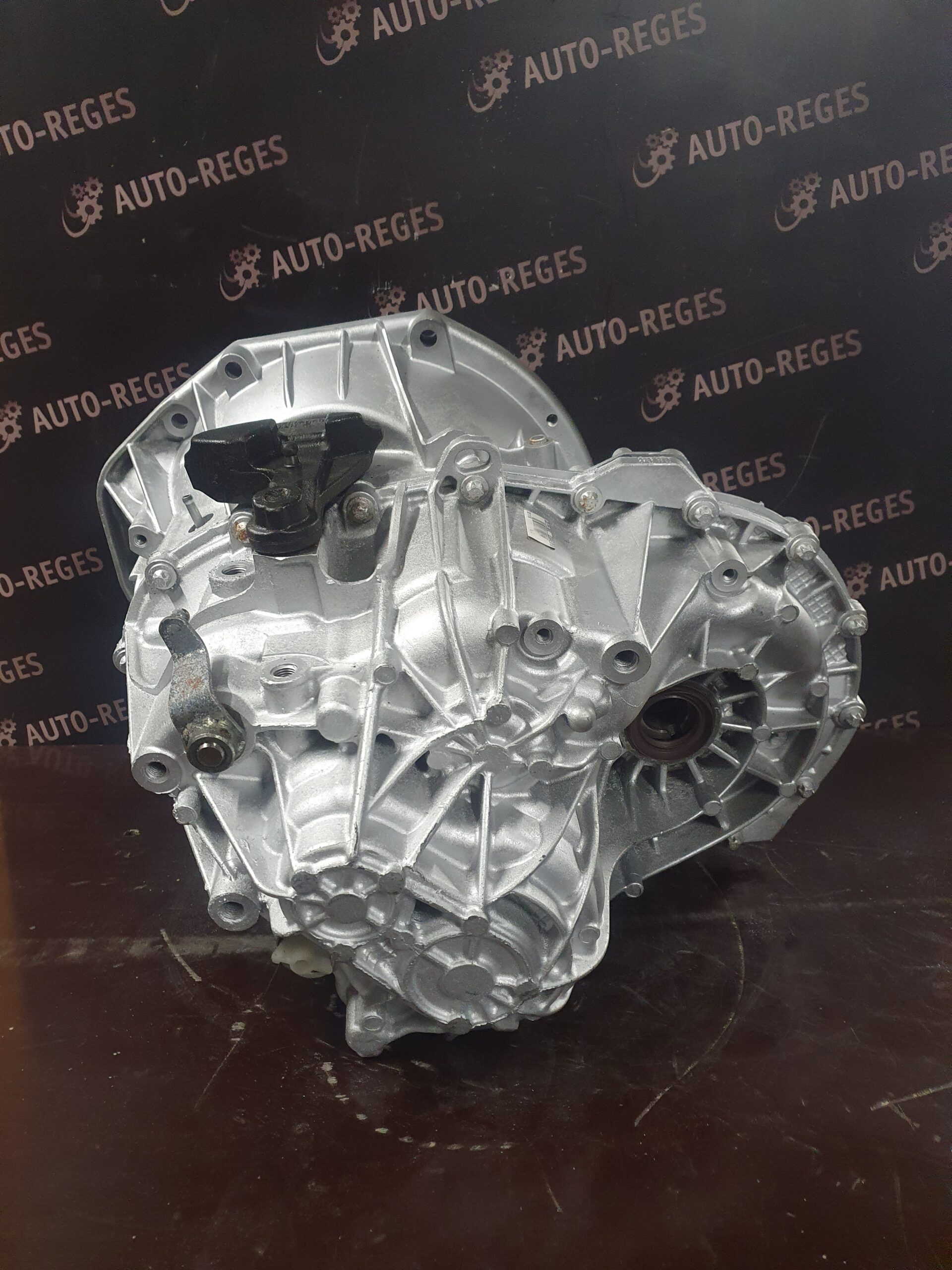 Skrzynia biegów Master III 2.3 Movano PF6 058 - obrazek 2